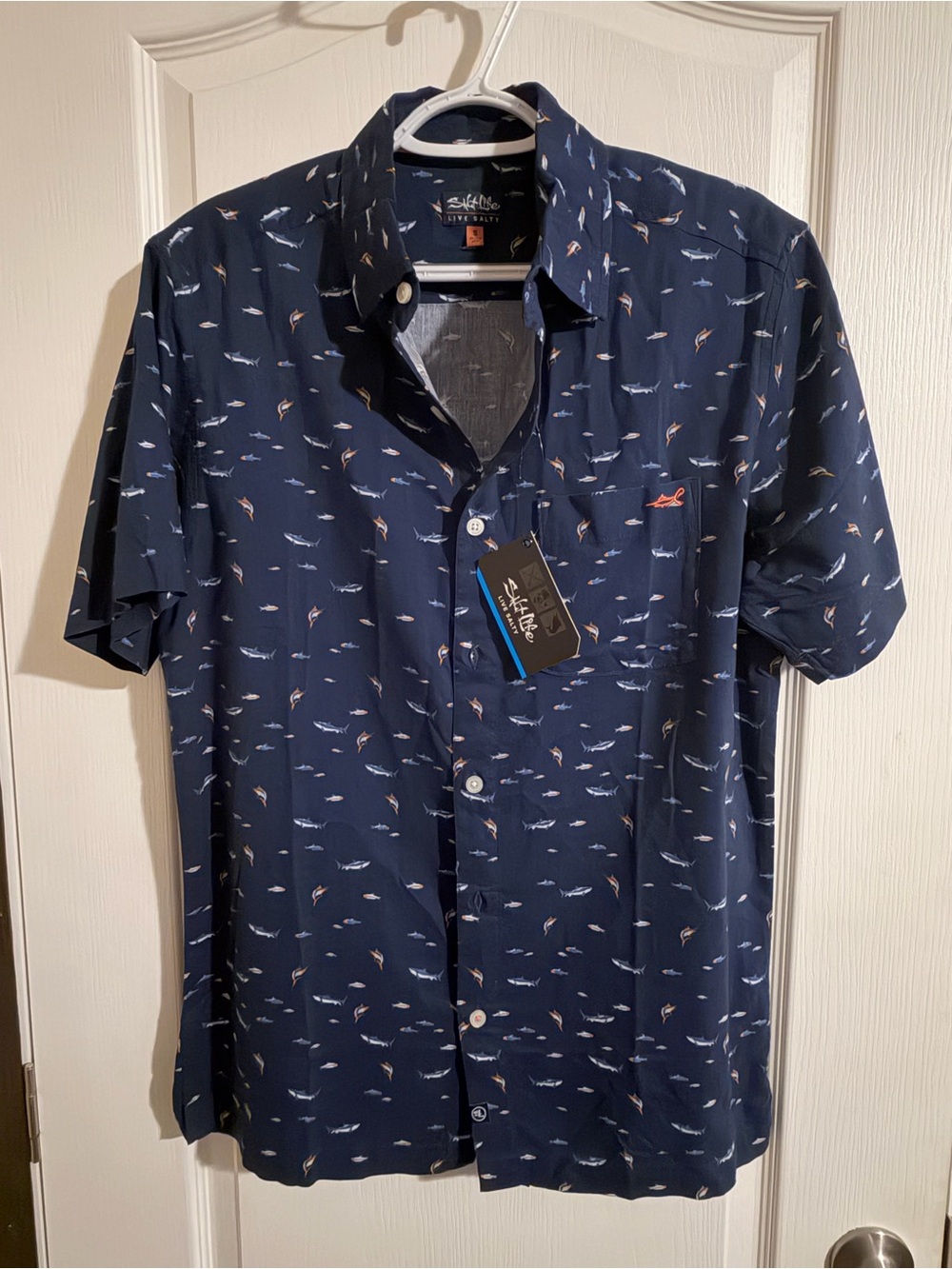 Salt Life Navy Short-Sleeve Button-Down Shirt with Fish Print
